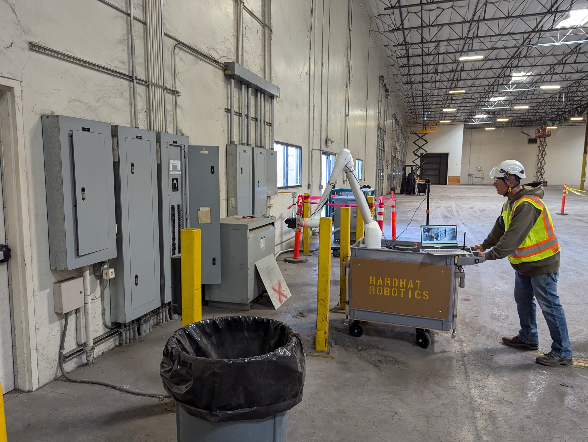 PXL_20251010_175615844 PXL_20251010_175615844